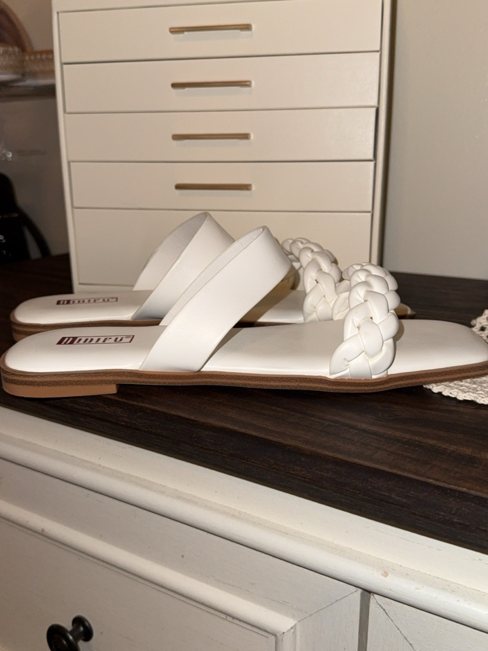IDIFU White Braided and Smooth Strap Slide Sandals